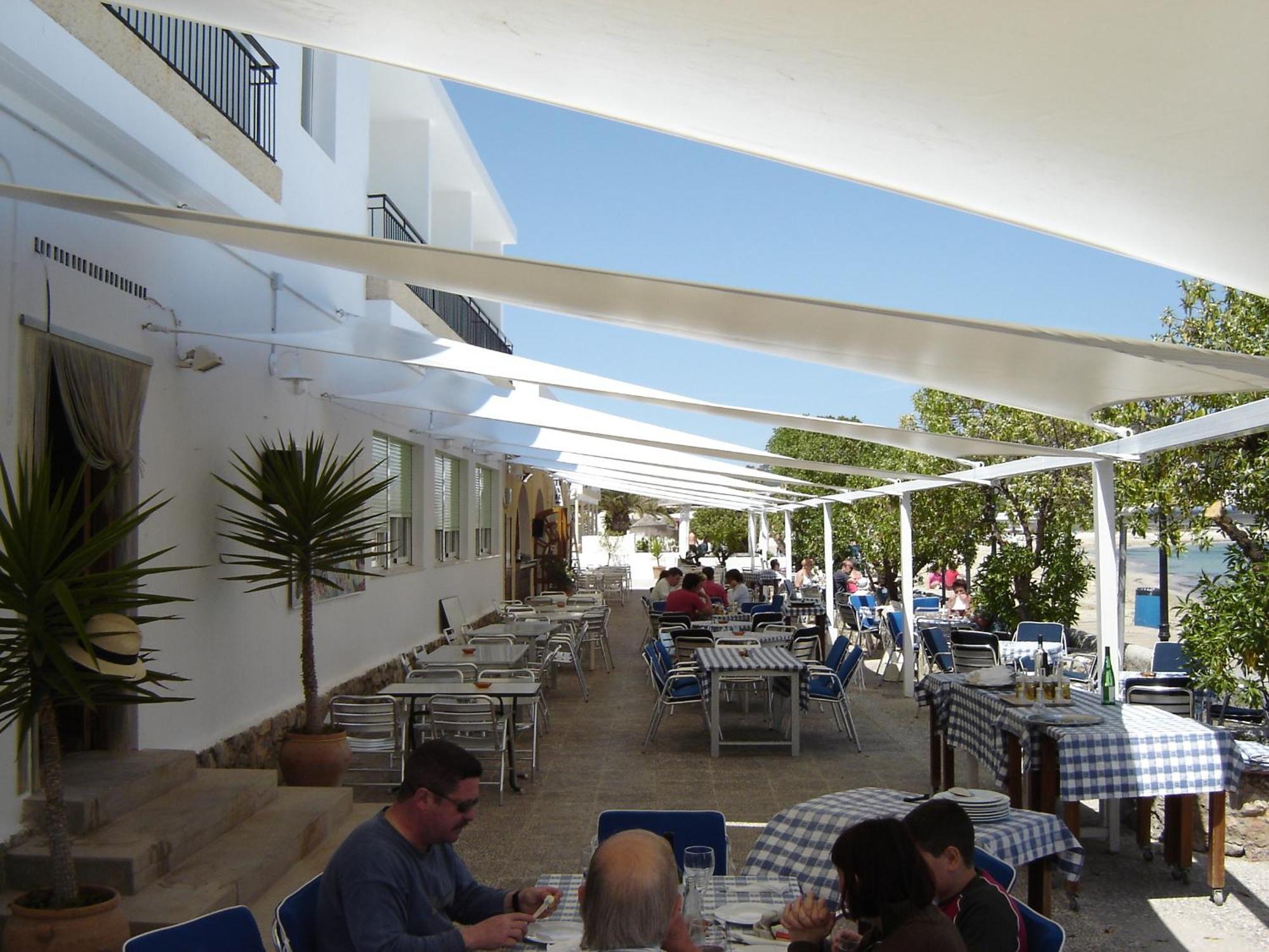 Hostal Talamanca Esterno foto